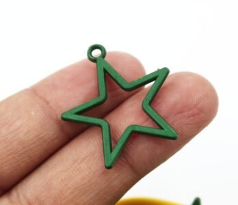 Light weight Plastic star hoops-3cm – Craft Accessories - Image 4