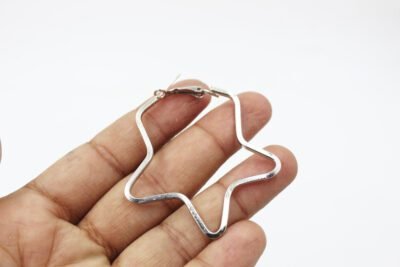 Stylish Metal Earrings for Women – Lightweight & Trendy Design - Image 2